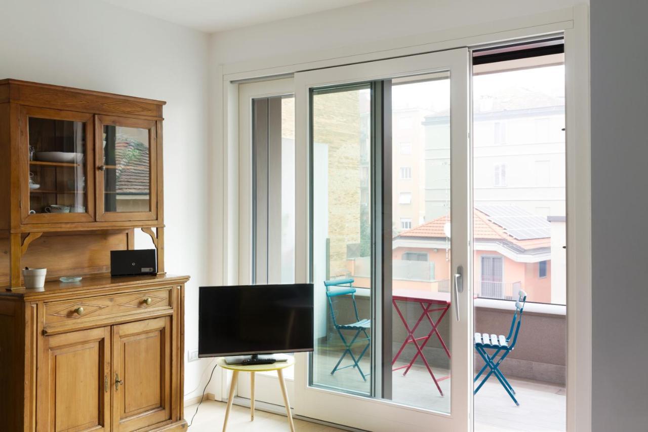 Joivy Stylish 1-Bedroom Flat มิลาน ภายนอก รูปภาพ