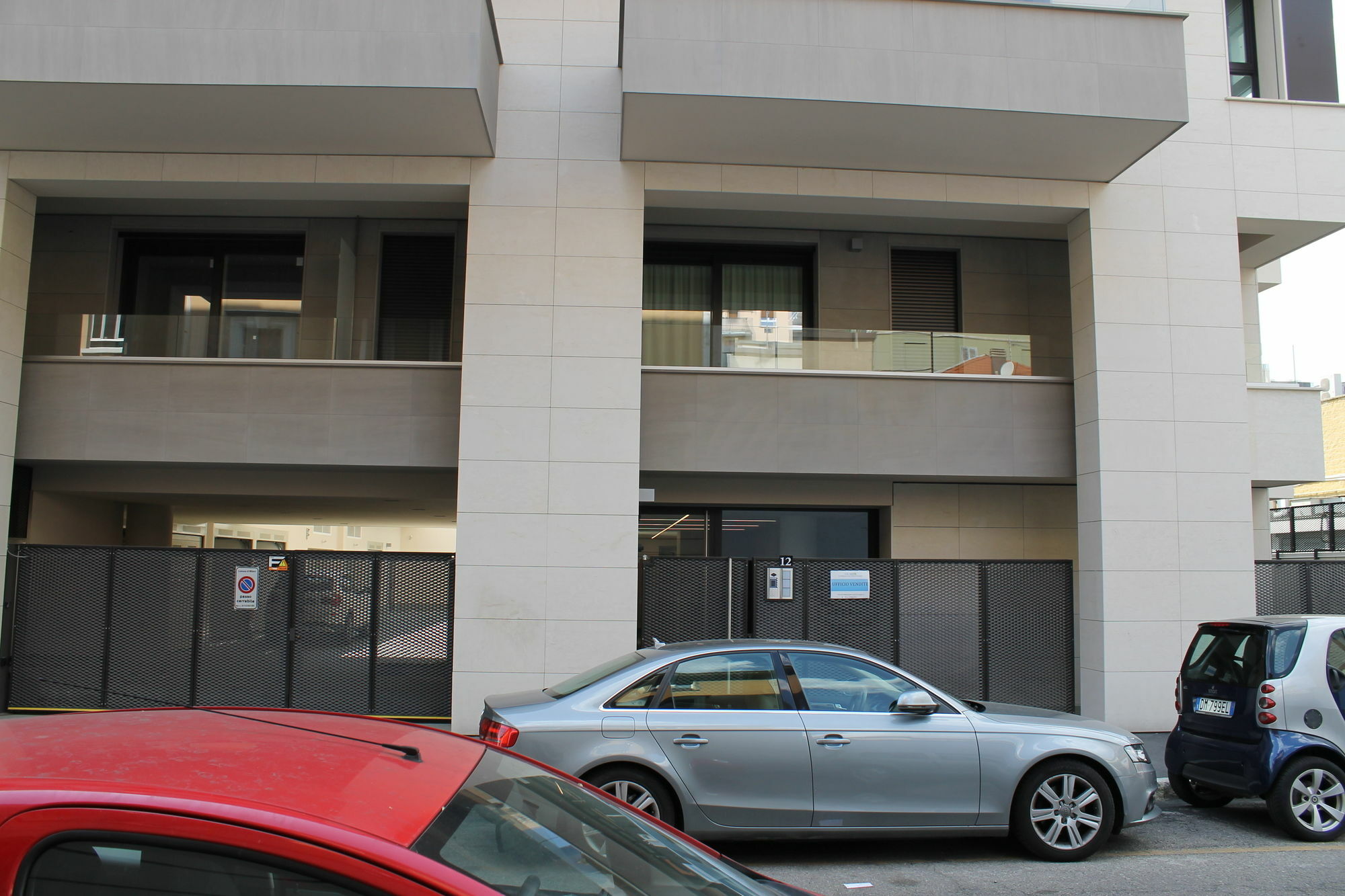 Joivy Stylish 1-Bedroom Flat มิลาน ภายนอก รูปภาพ