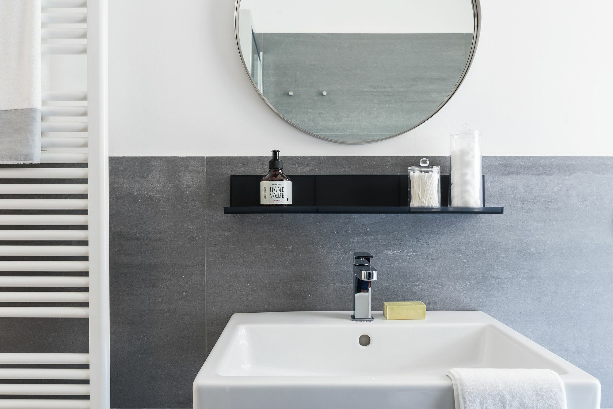 Joivy Stylish 1-Bedroom Flat มิลาน ภายนอก รูปภาพ